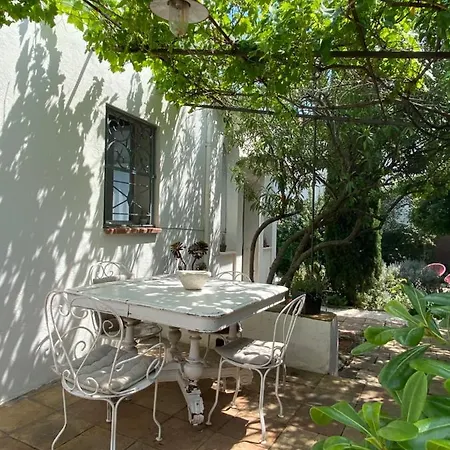 בית נופש Villa Piscine La Marie-Jeanne טולון